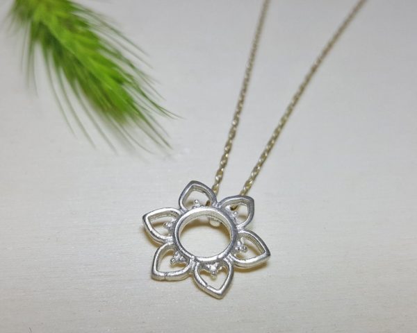 FLORAL CHARM PENDANT - 925 Sterling Silver Flower Charm Necklaces - Women Floral Pendant - Floral Lover Gift - Nature Lover Jewelry